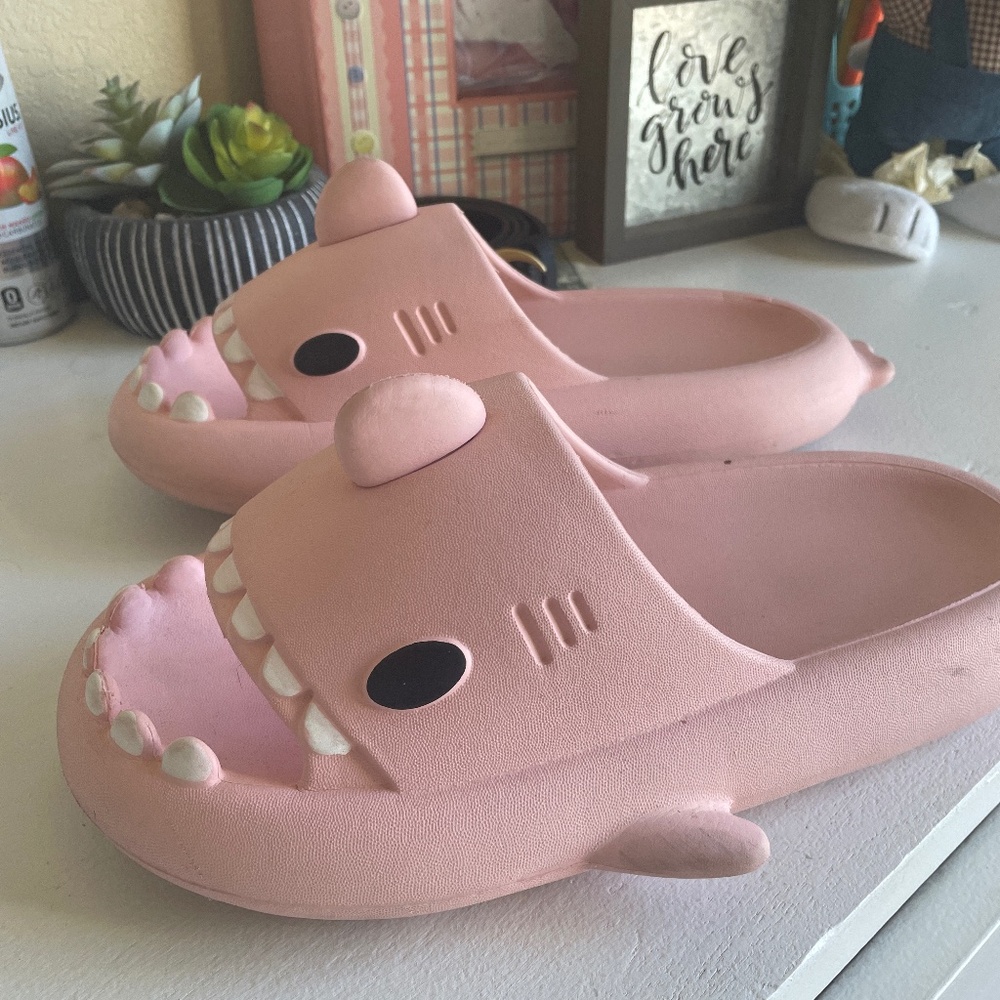 Shark slides